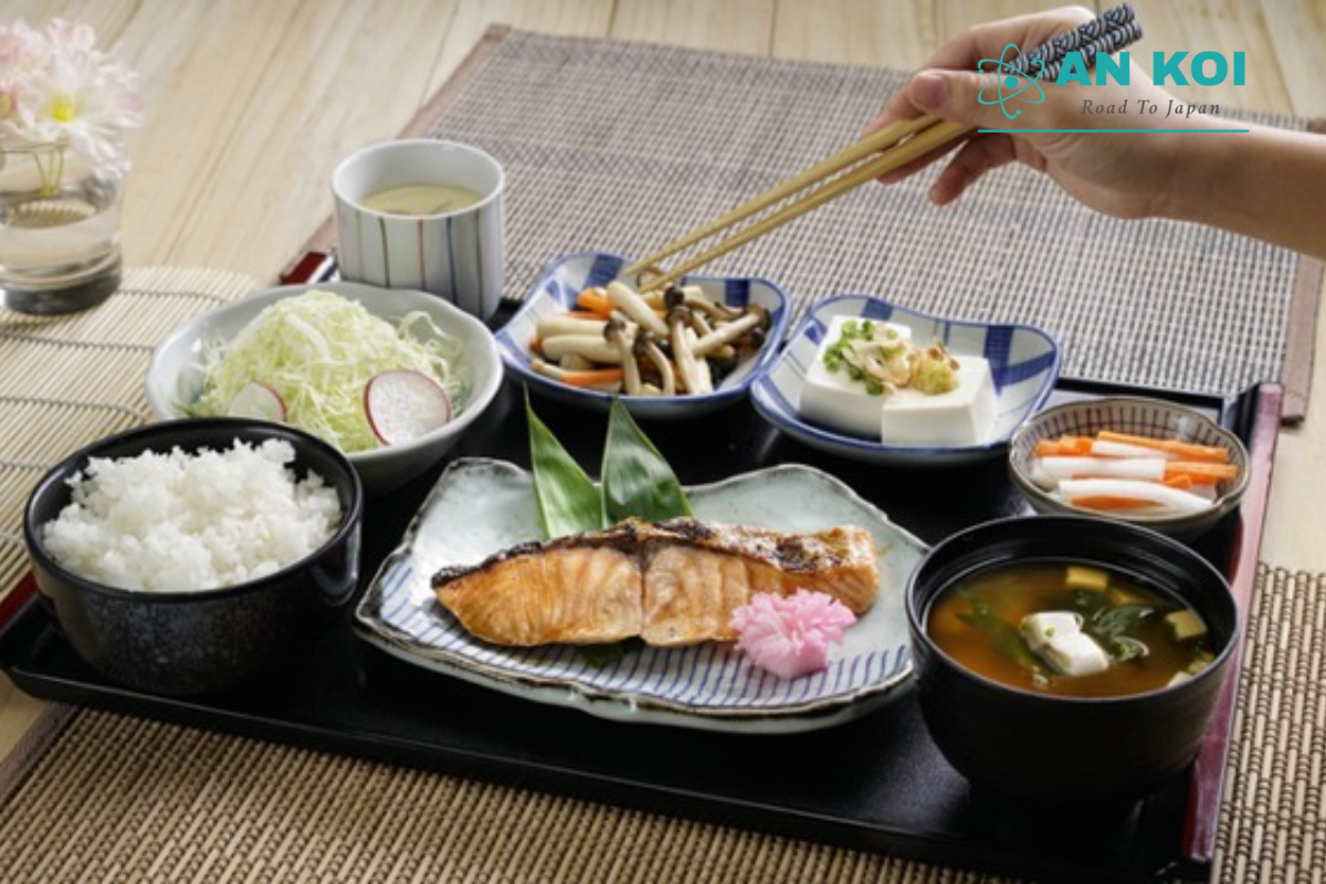 Khám phá lý do tại sao người Nhật sống lâu, những bí quyết trường thọ của người Nhật và chế độ ăn uống lành mạnh giúp họ duy trì sức khỏe dẻo dai như thế nào.