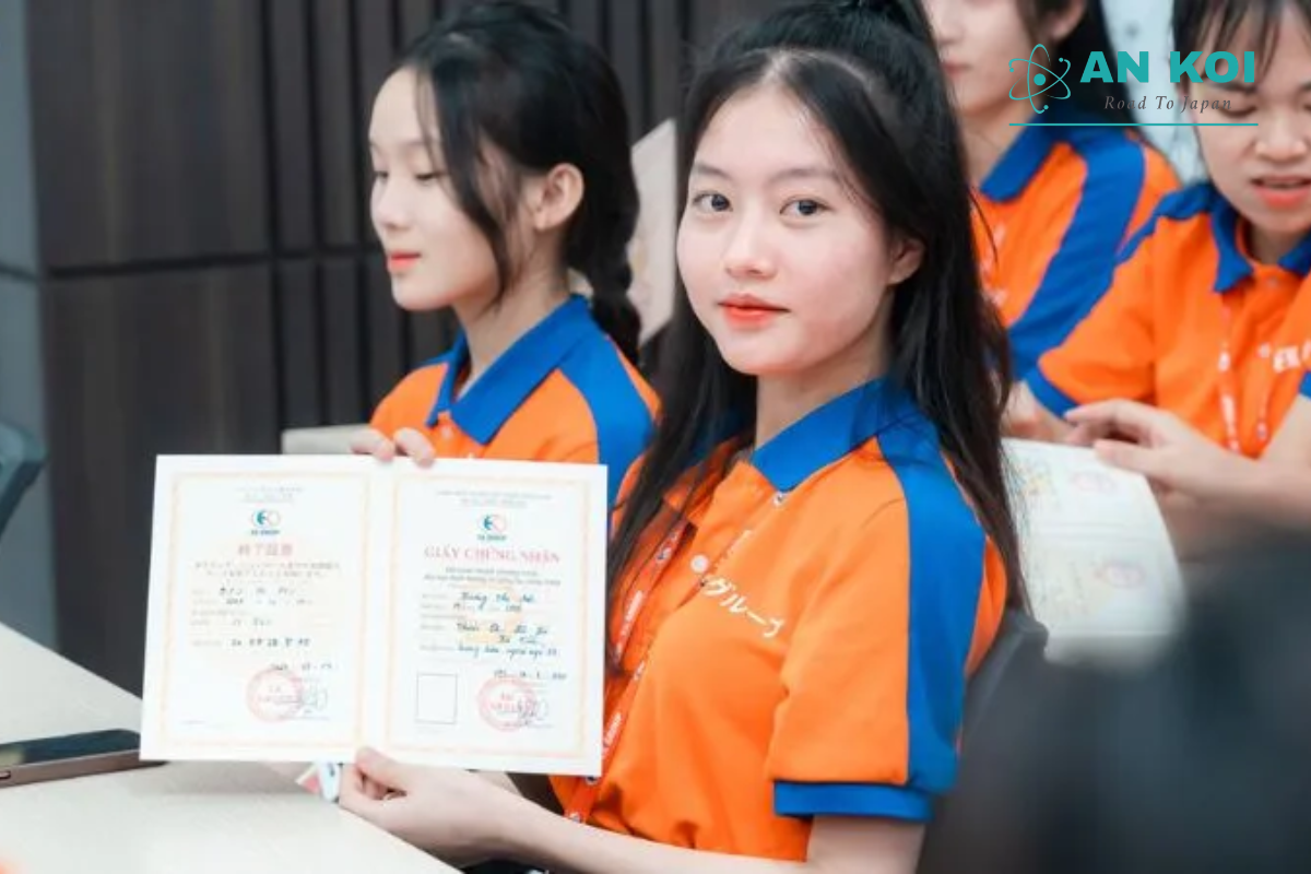 Du học Nhật Bản hệ tiếng Anh giúp sinh viên học tại các đại học top Nhật mà không cần tiếng Nhật. Tìm hiểu điều kiện, học bổng, chương trình Du học Nhật mới nhất.