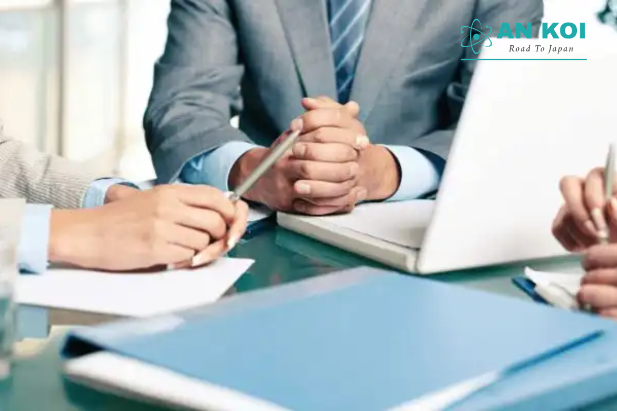 Hướng dẫn gia hạn thẻ ngoại kiều ở Nhật chi tiết: điều kiện, hồ sơ, thời gian nộp và lưu ý quan trọng để tránh quá hạn. Cập nhật thủ tục mới nhất từ Cục Xuất Nhập Cảnh Nhật Bản.