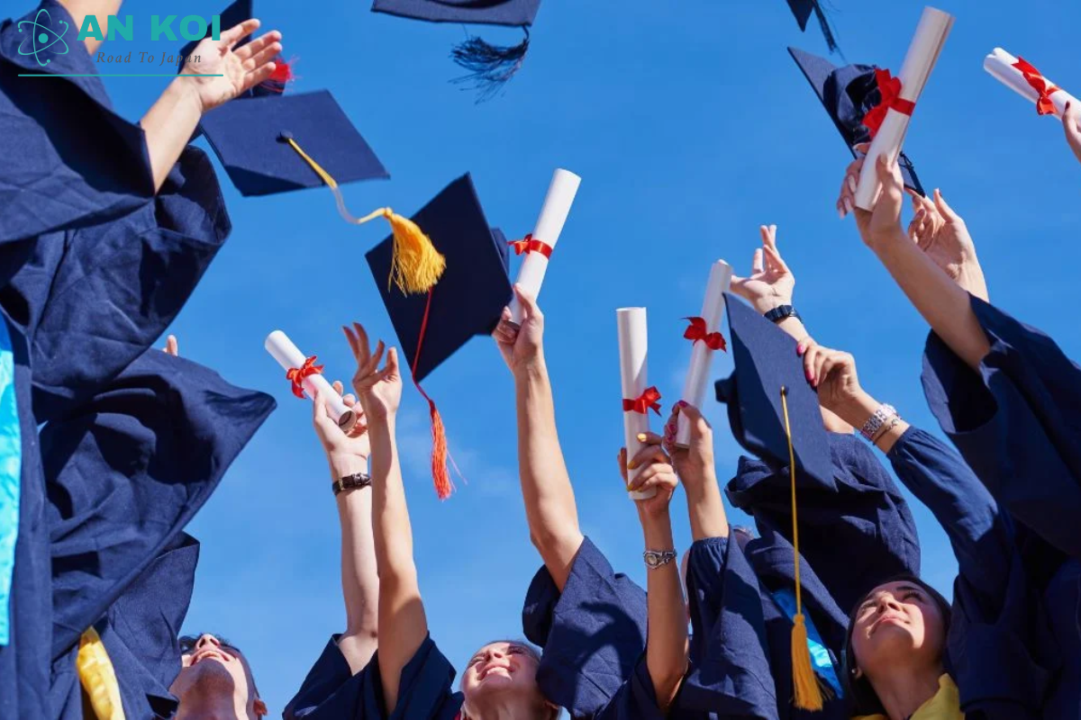 Các học bổng cho sinh viên đại học & mẹo săn học bổng 100%