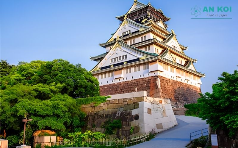 Hoàng cung Tokyo: Địa danh nổi tiếng của thủ đô Tokyo của Nhật Bản