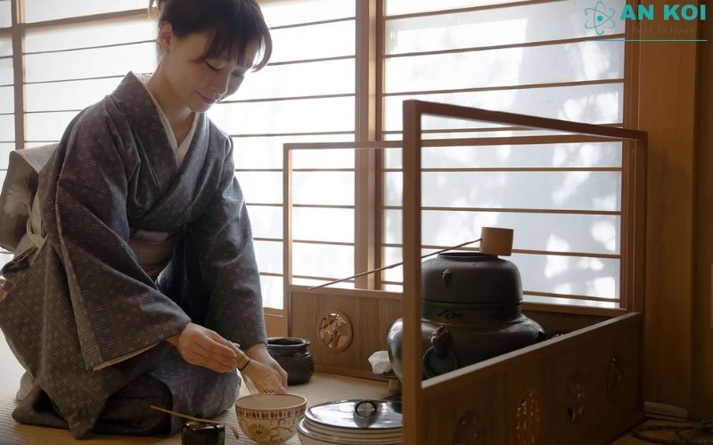 茶道の影響は、おもてなしの精神に貢献している。