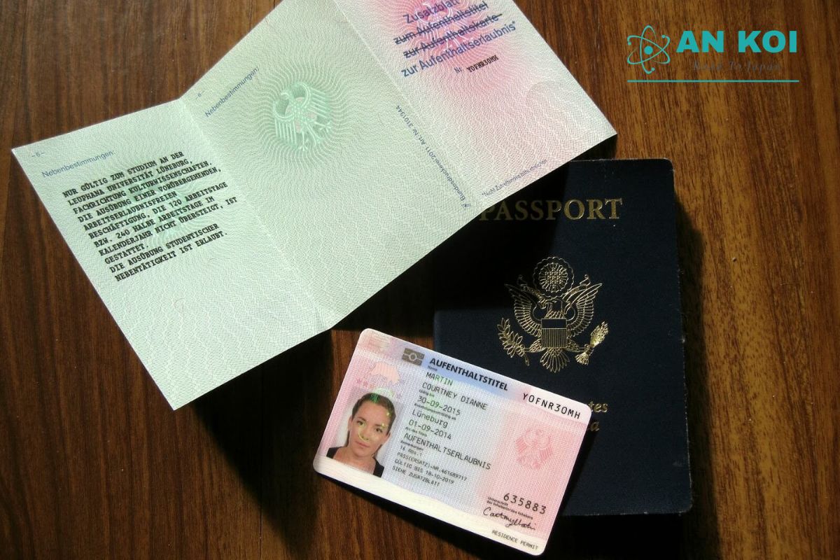Thông tin cá nhân, tư cách lưu trú và phạm vi hoạt động được thể hiện rõ trên thẻ ngoại kiều Nhật Bản